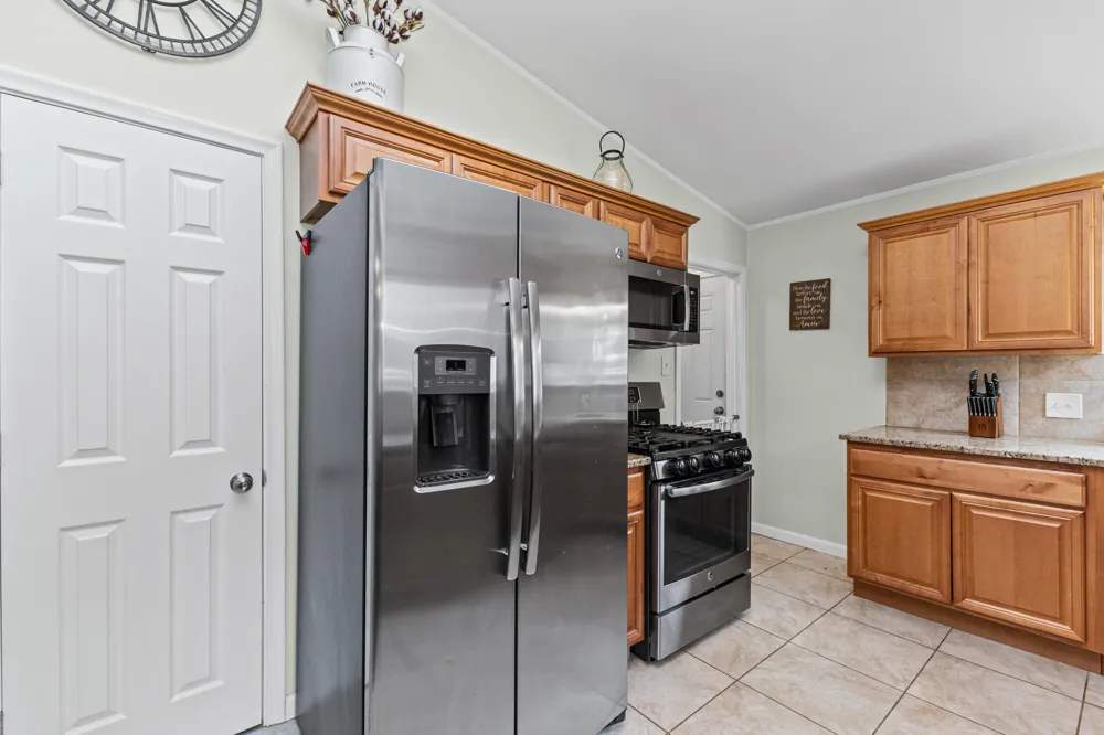 31200 Westfield Street Livonia, MI 48150
