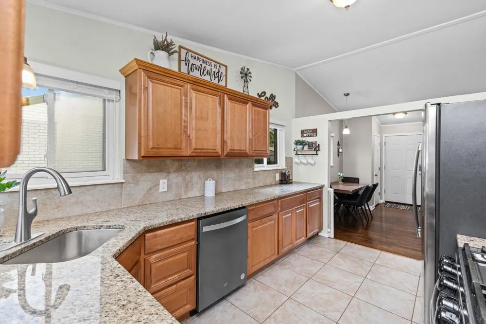 31200 Westfield Street Livonia, MI 48150