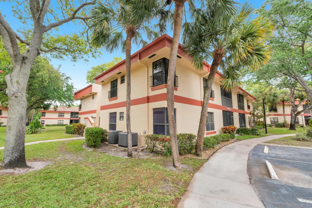 4158 Carambola Circle S #2156 Coconut Creek, FL 33066