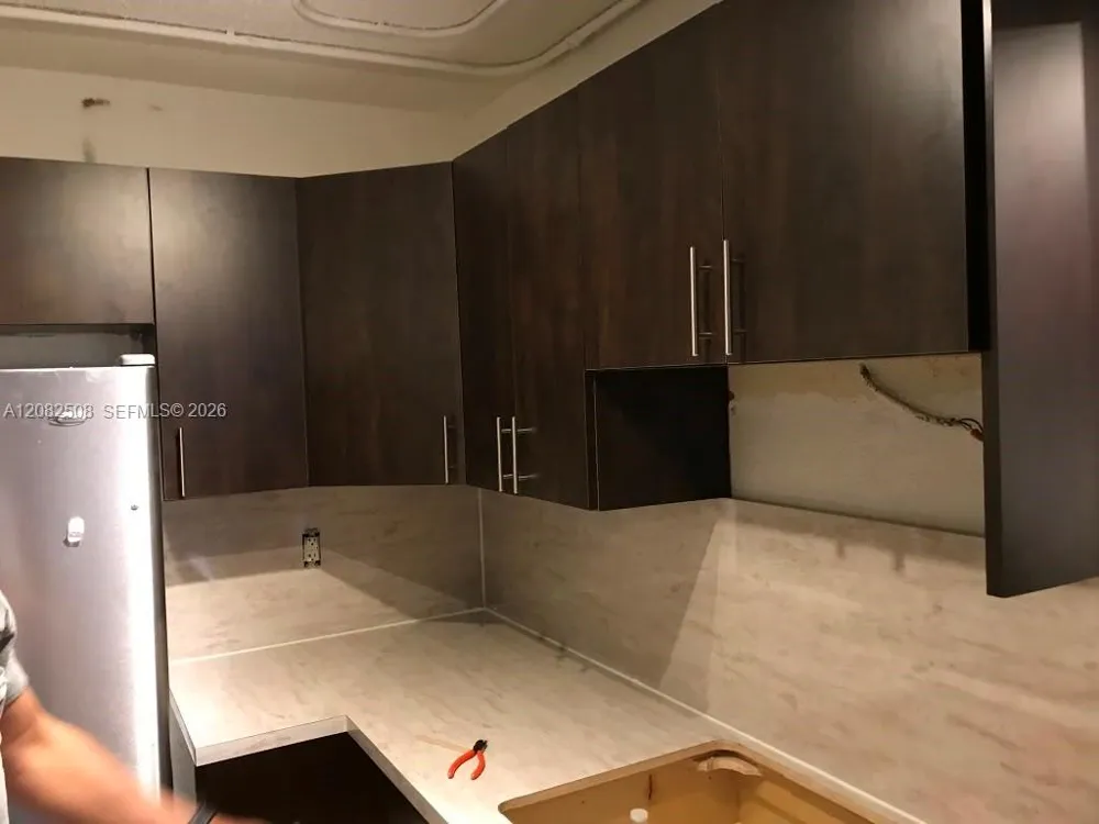 7000 NW 186th St #4-422A Hialeah, FL 33015