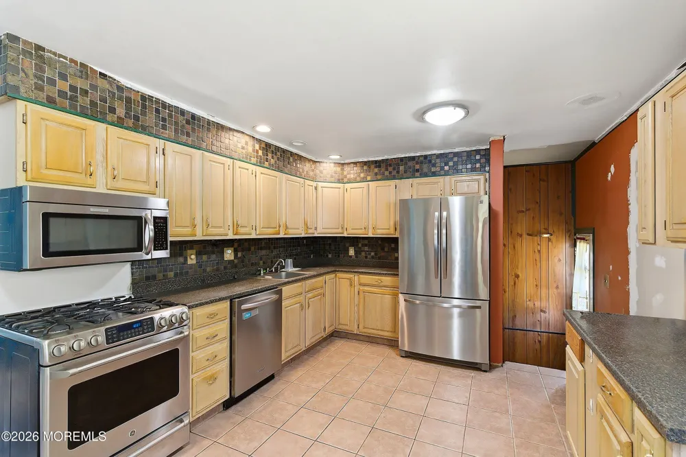 3 Xavier Drive Jackson, NJ 08527