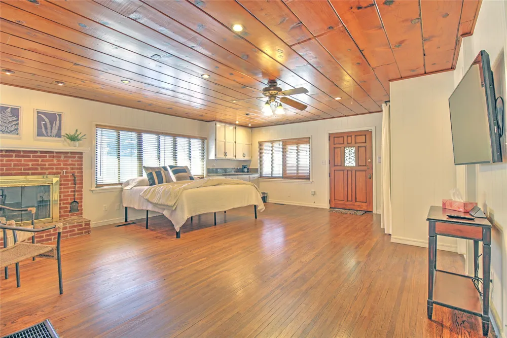 1336 S Indian Avenue Tulsa, OK 74127