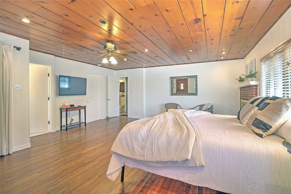 1336 S Indian Avenue Tulsa, OK 74127