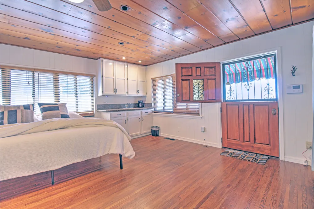 1336 S Indian Avenue Tulsa, OK 74127