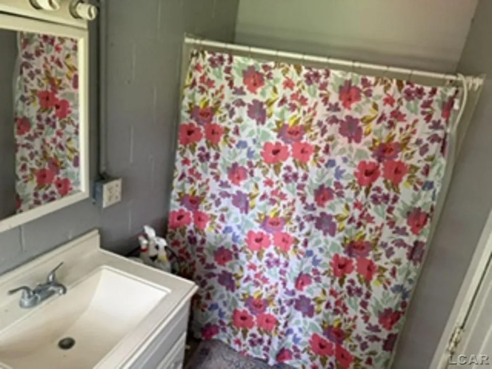 2764 Drexel Boulevard Madison Charter Township, MI 49221
