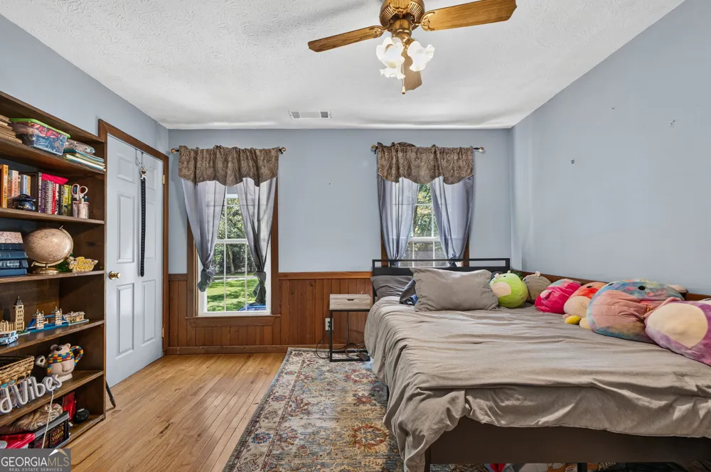 169 Silver Dollar RD Barnesville, GA 30204