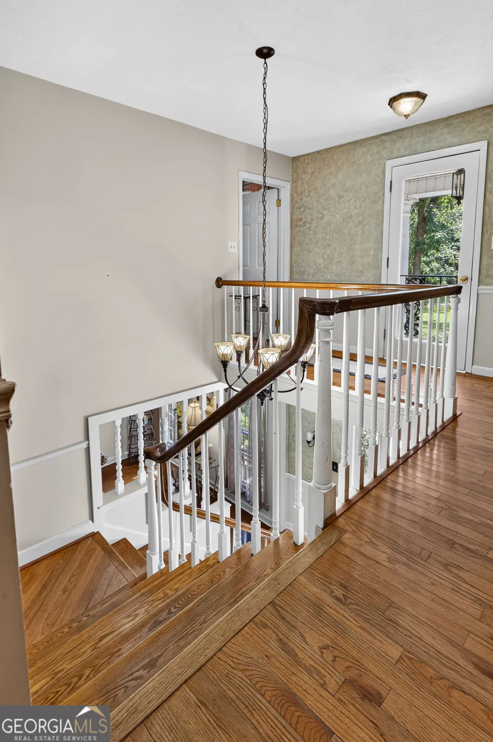 169 Silver Dollar RD Barnesville, GA 30204