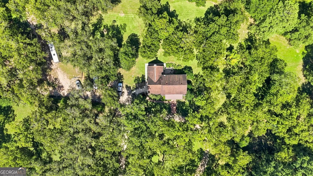 169 Silver Dollar RD Barnesville, GA 30204