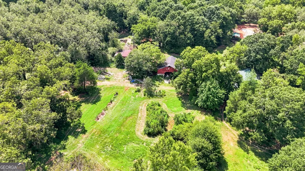 169 Silver Dollar RD Barnesville, GA 30204
