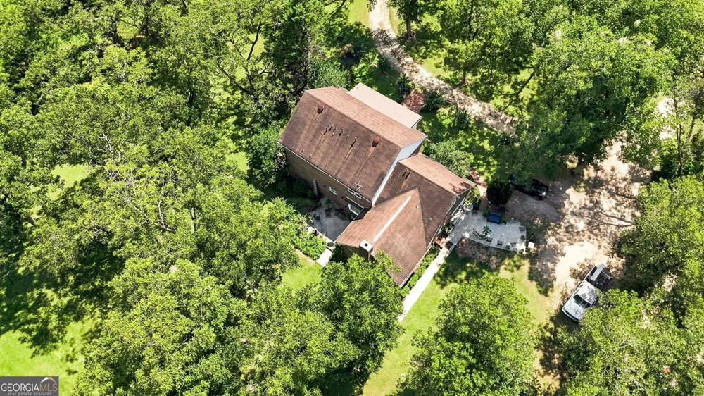 169 Silver Dollar RD Barnesville, GA 30204