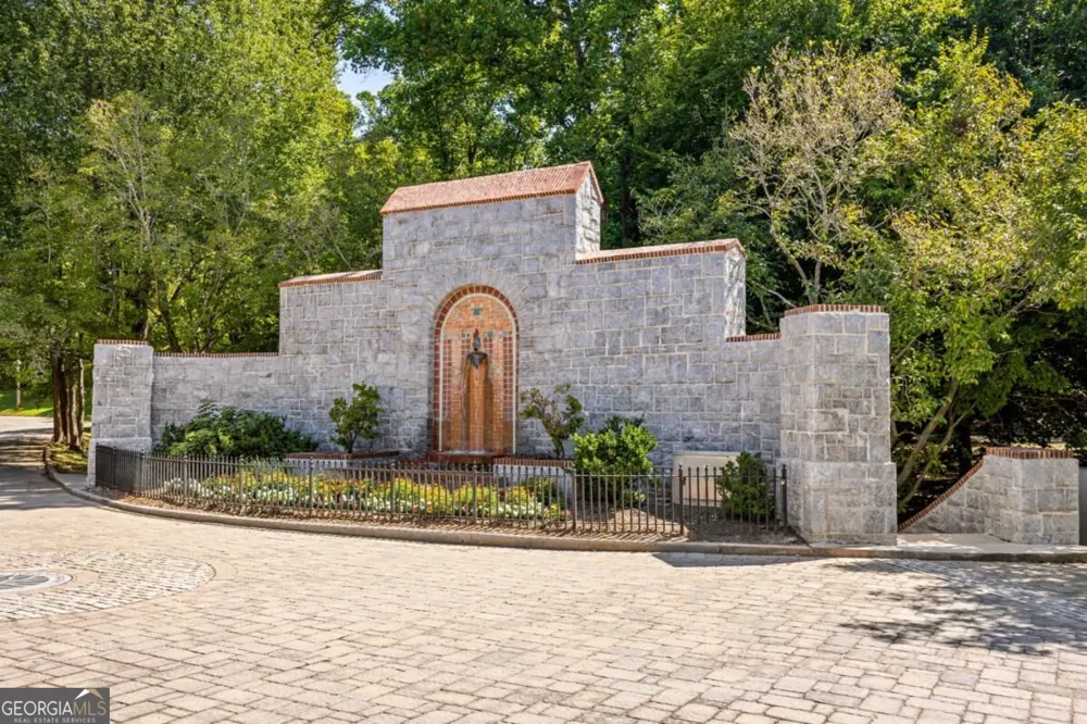 585 Cherokee AVE SE Atlanta, GA 30312