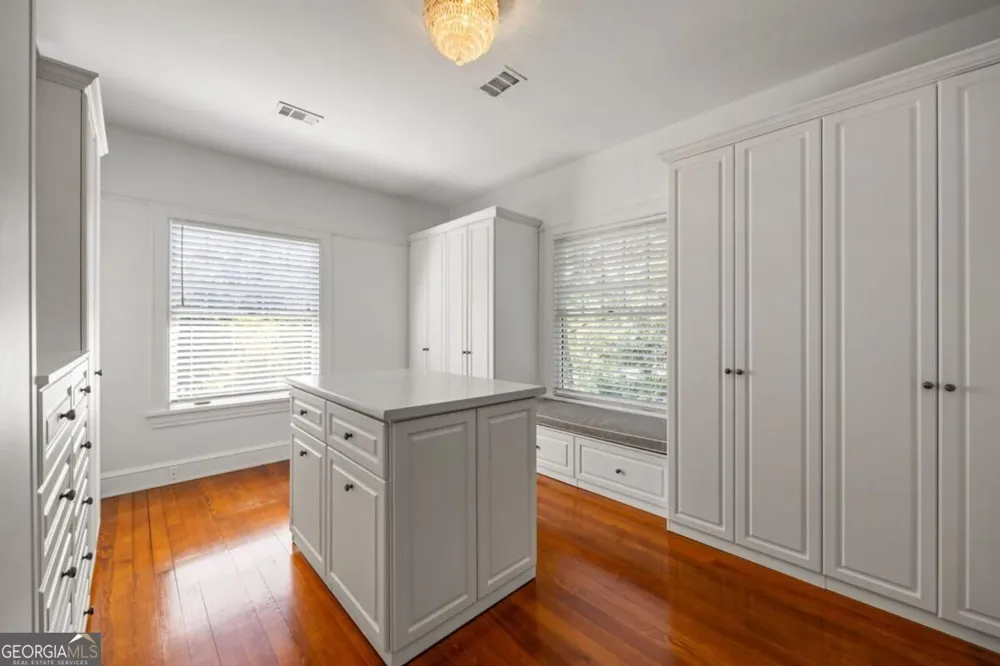 585 Cherokee AVE SE Atlanta, GA 30312