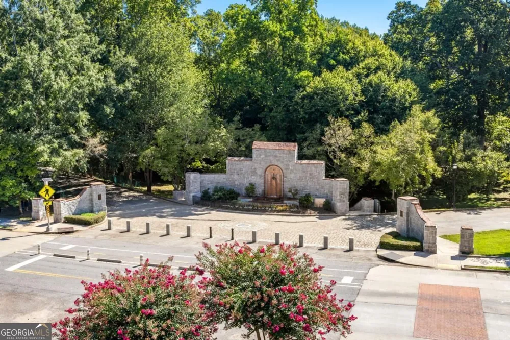 585 Cherokee AVE SE Atlanta, GA 30312