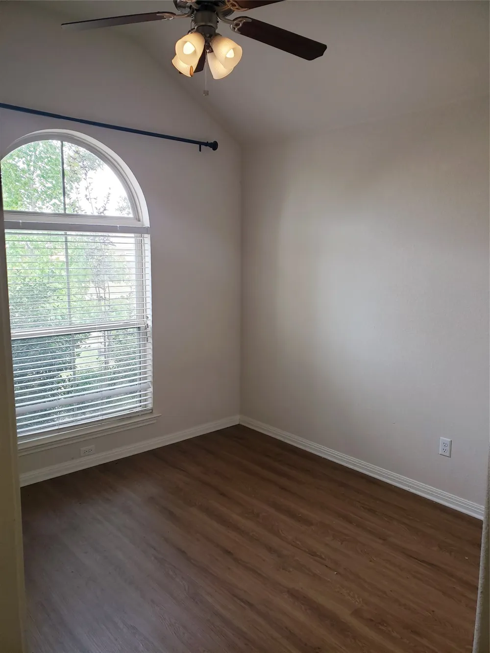 13009 Ring Drive Manor, TX 78653
