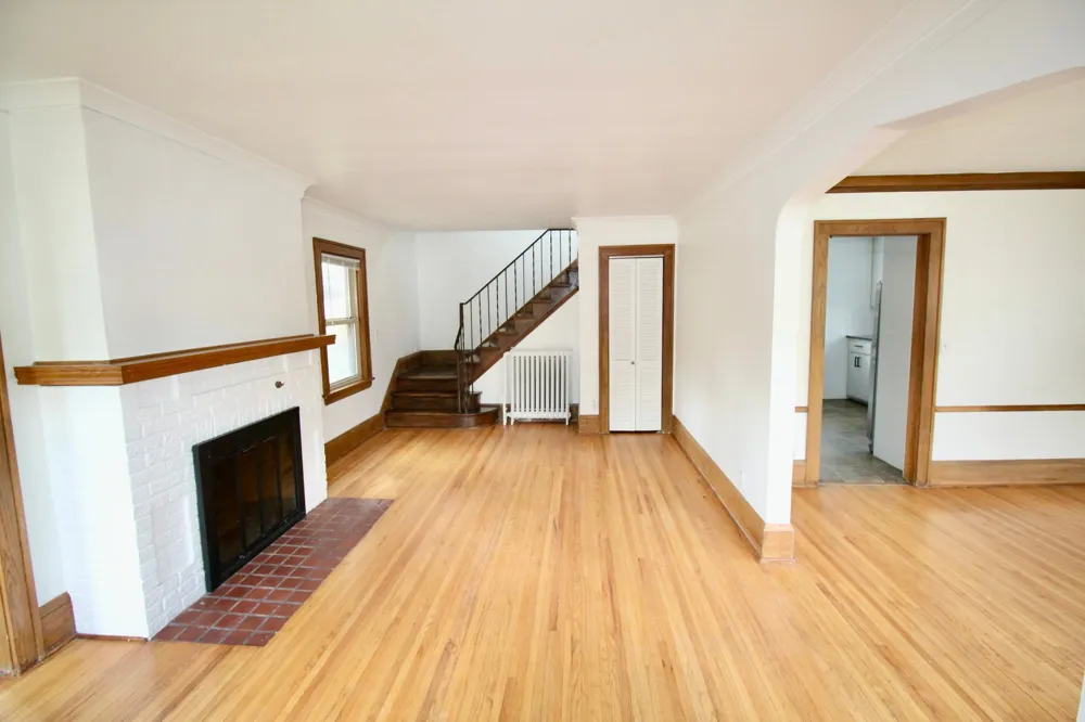 2070 Goodrich Avenue Saint Paul, MN 55105