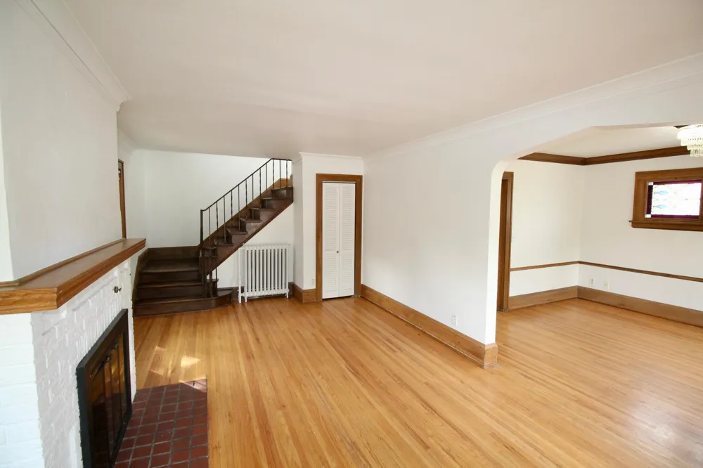 2070 Goodrich Avenue Saint Paul, MN 55105