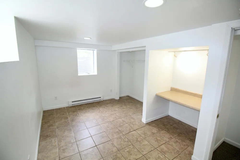 2070 Goodrich Avenue Saint Paul, MN 55105