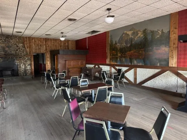 223 Main Street E Norwood Young America, MN 55397