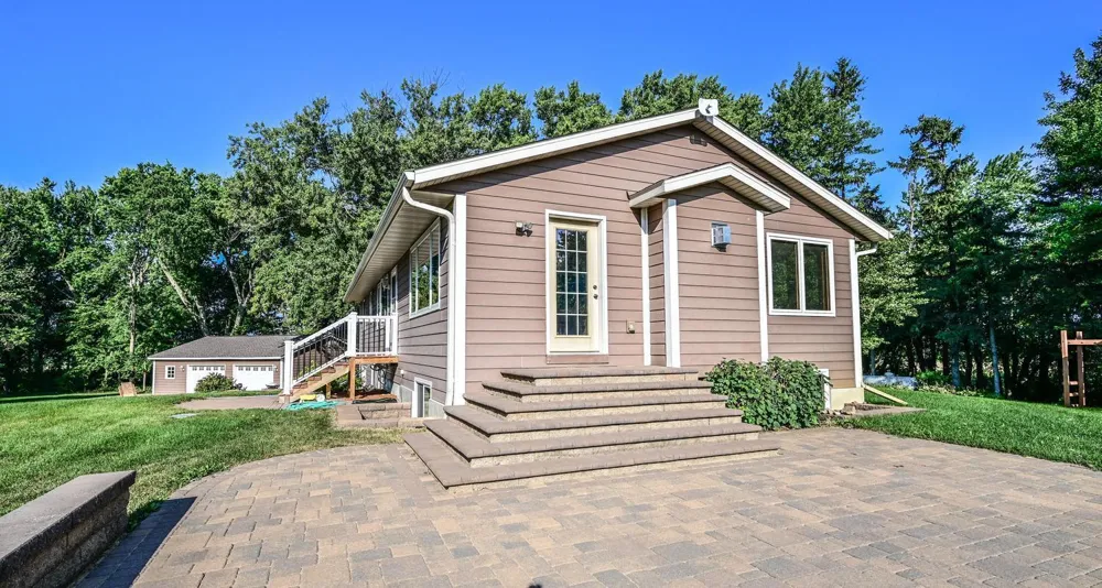 5845 265th Street W Farmington, MN 55024