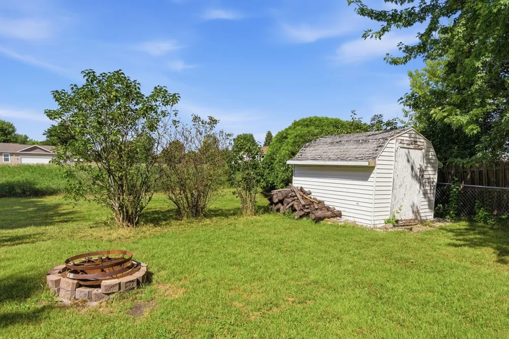 708 California Street NW Hutchinson, MN 55350