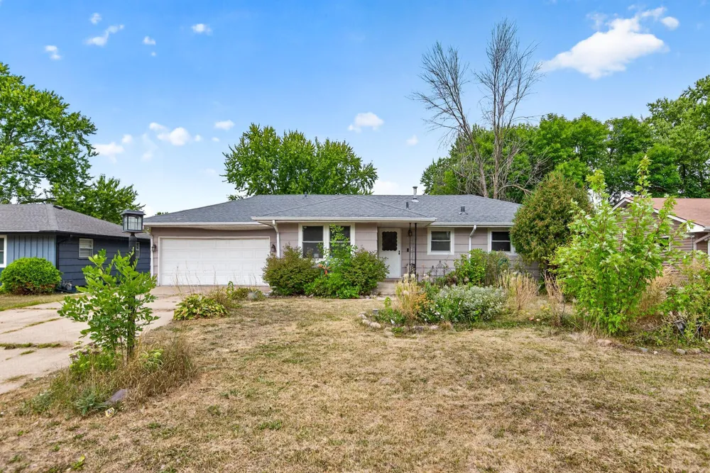 8820 60th Avenue New Hope, MN 55428