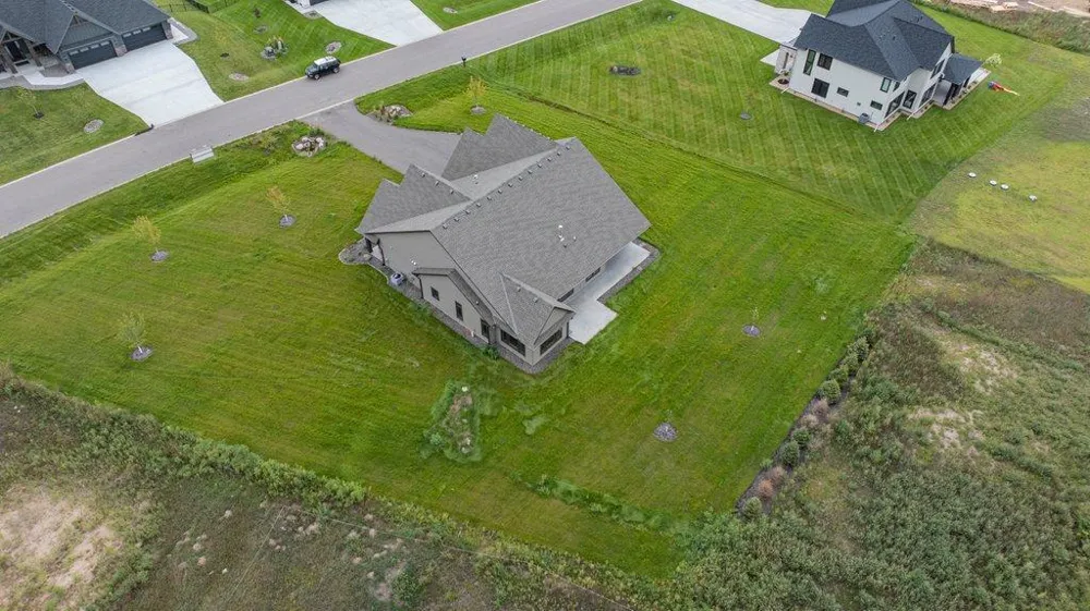 4572 166th Avenue NW Andover, MN 55304
