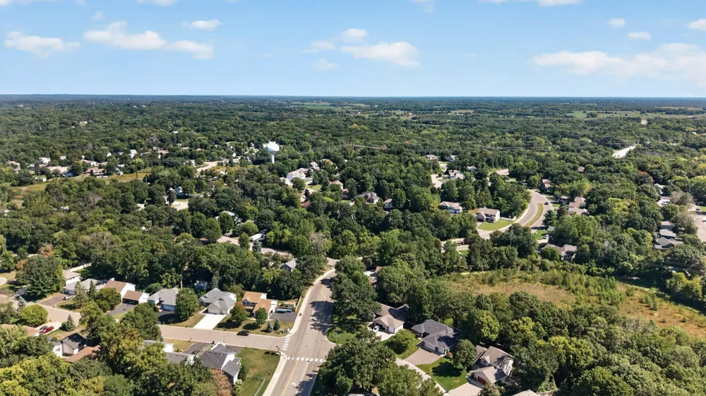 11248 193rd Avenue NW Elk River, MN 55330