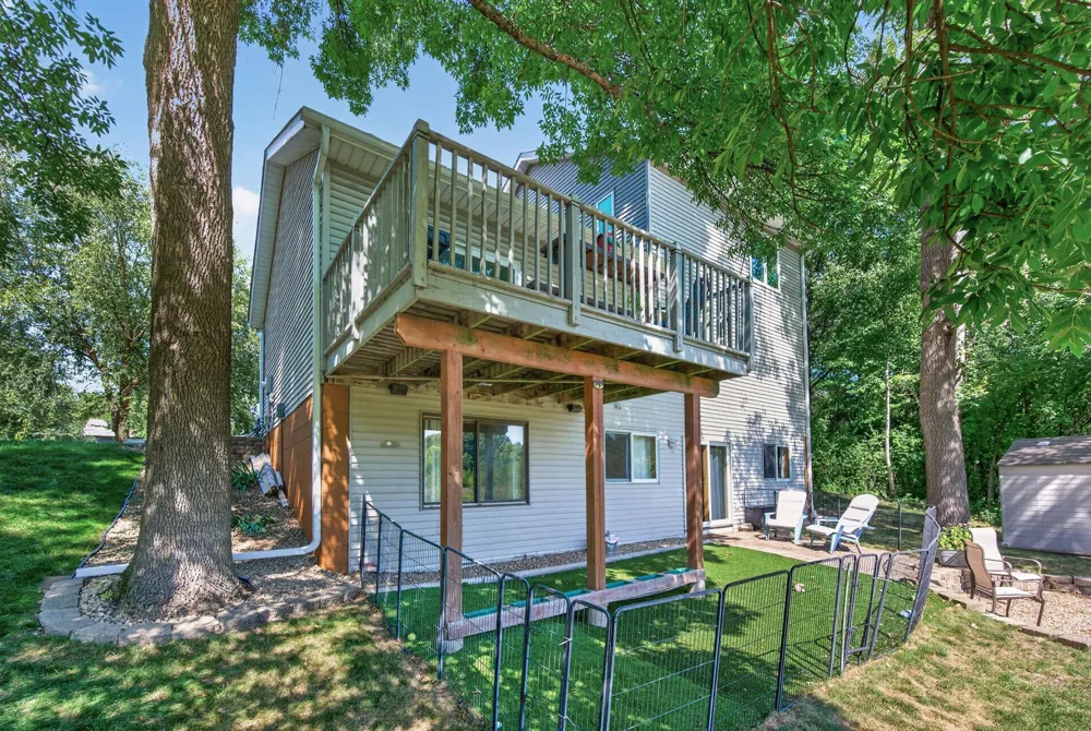 11248 193rd Avenue NW Elk River, MN 55330