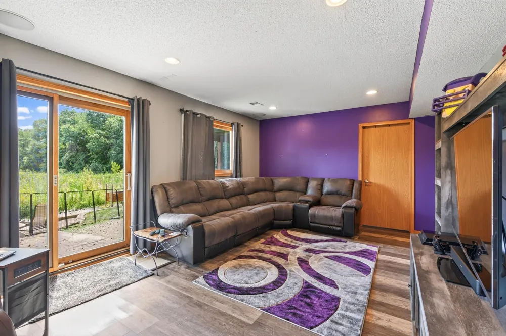11248 193rd Avenue NW Elk River, MN 55330