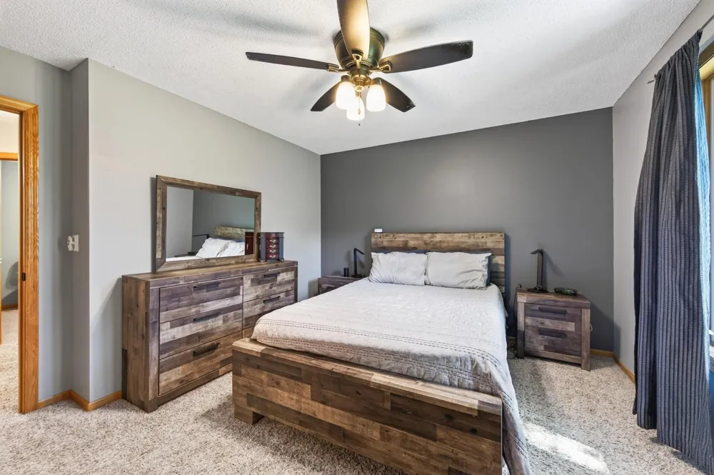 11248 193rd Avenue NW Elk River, MN 55330