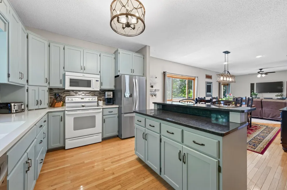 11248 193rd Avenue NW Elk River, MN 55330