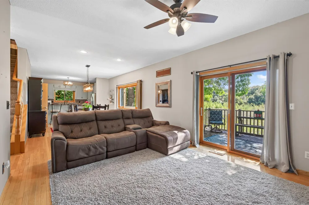 11248 193rd Avenue NW Elk River, MN 55330