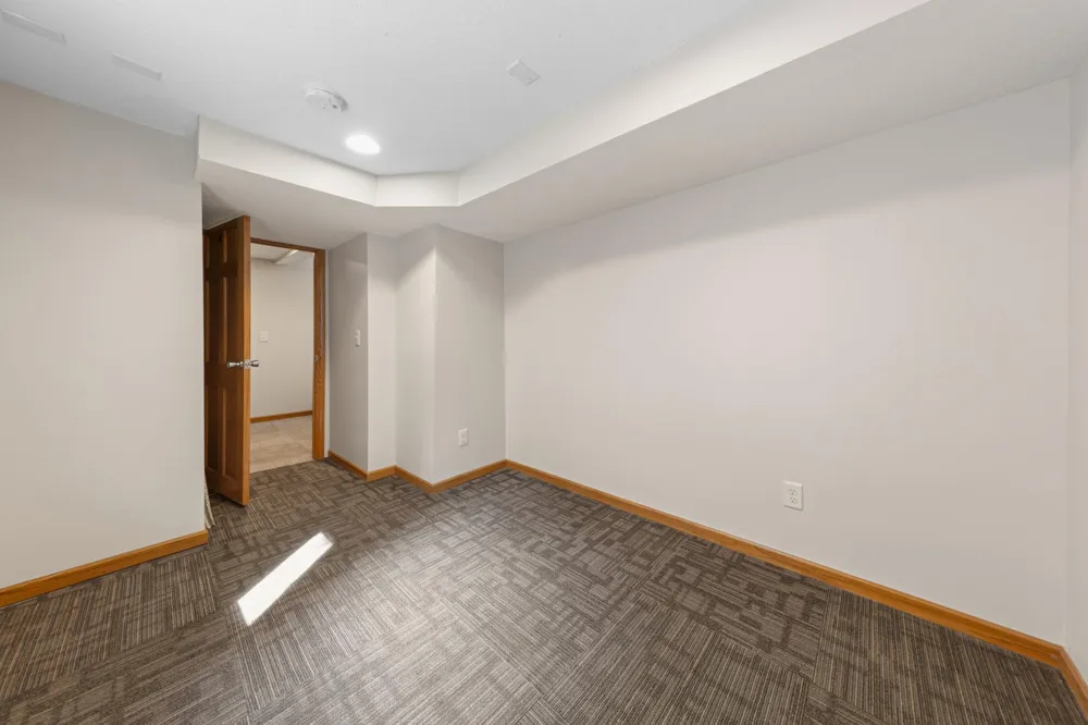 1716 Iglehart Avenue Saint Paul, MN 55104