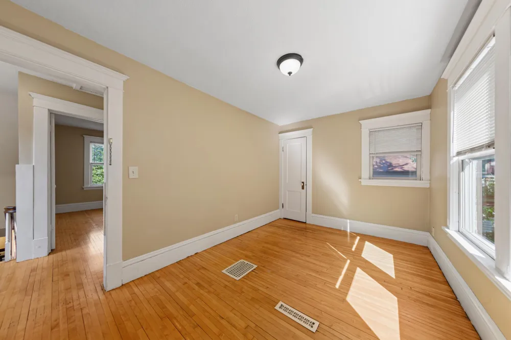 1716 Iglehart Avenue Saint Paul, MN 55104
