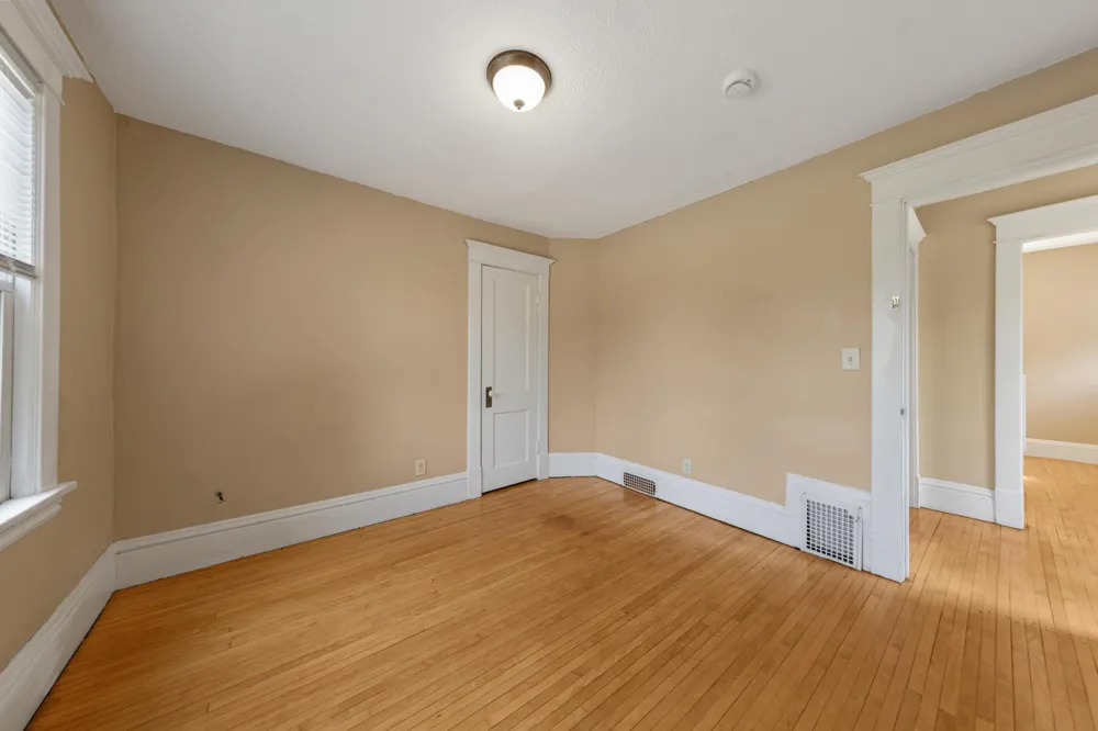 1716 Iglehart Avenue Saint Paul, MN 55104