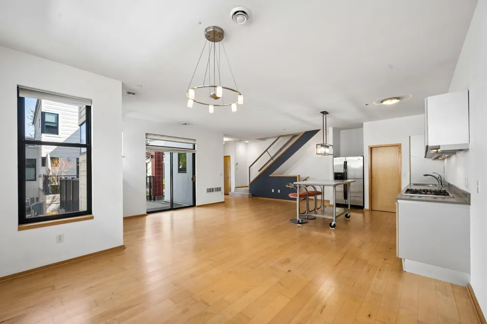 2818 Aldrich Avenue S #5 Minneapolis, MN 55408