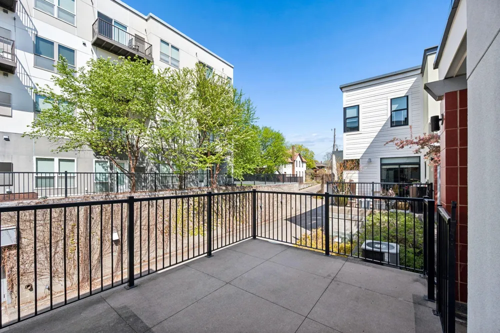2818 Aldrich Avenue S #5 Minneapolis, MN 55408