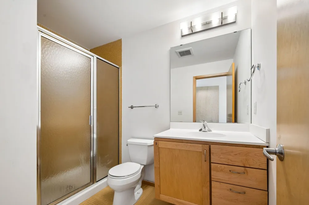 2818 Aldrich Avenue S #5 Minneapolis, MN 55408