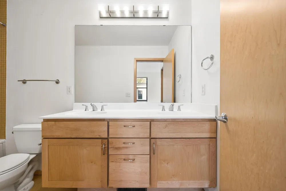 2818 Aldrich Avenue S #5 Minneapolis, MN 55408