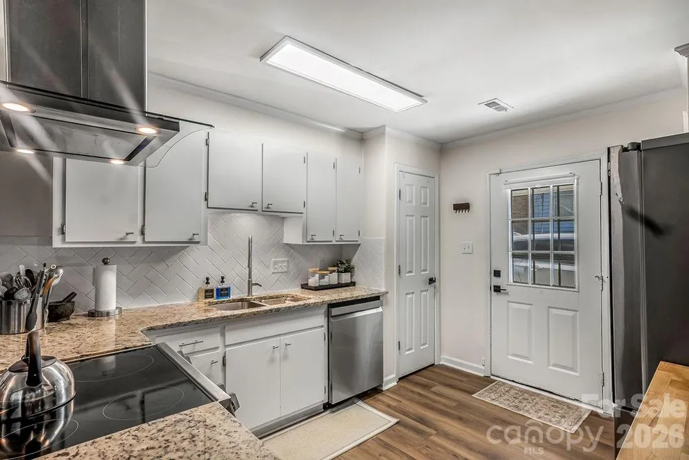 309 Treeline Drive Belmont, NC 28012