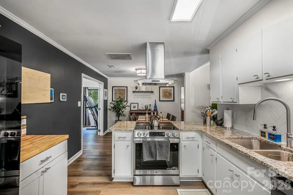 309 Treeline Drive Belmont, NC 28012