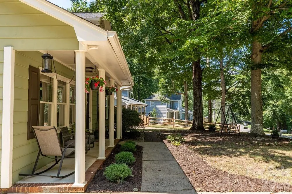 309 Treeline Drive Belmont, NC 28012