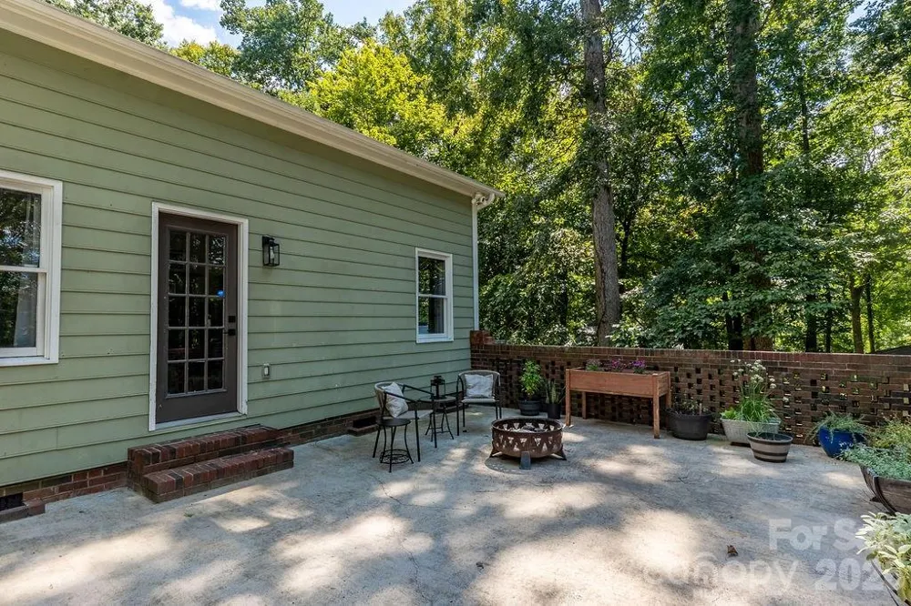 309 Treeline Drive Belmont, NC 28012