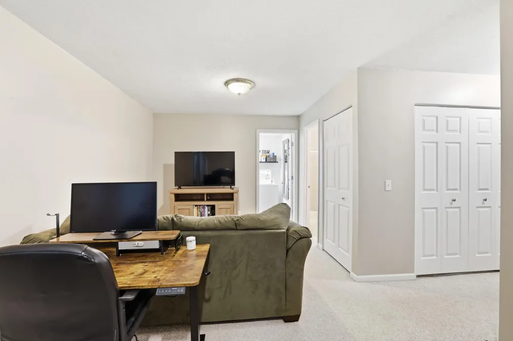 2078 Mainstreet Hopkins, MN 55343