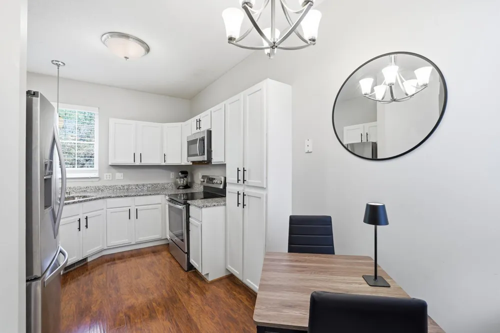 2078 Mainstreet Hopkins, MN 55343
