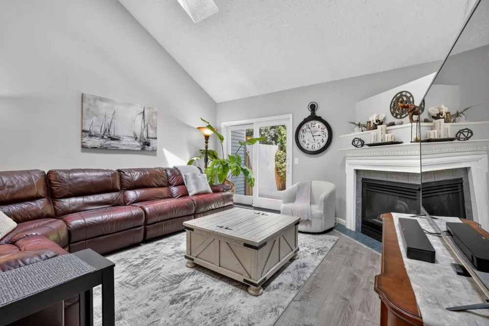 2408 Viola Heights Drive NE Rochester, MN 55906