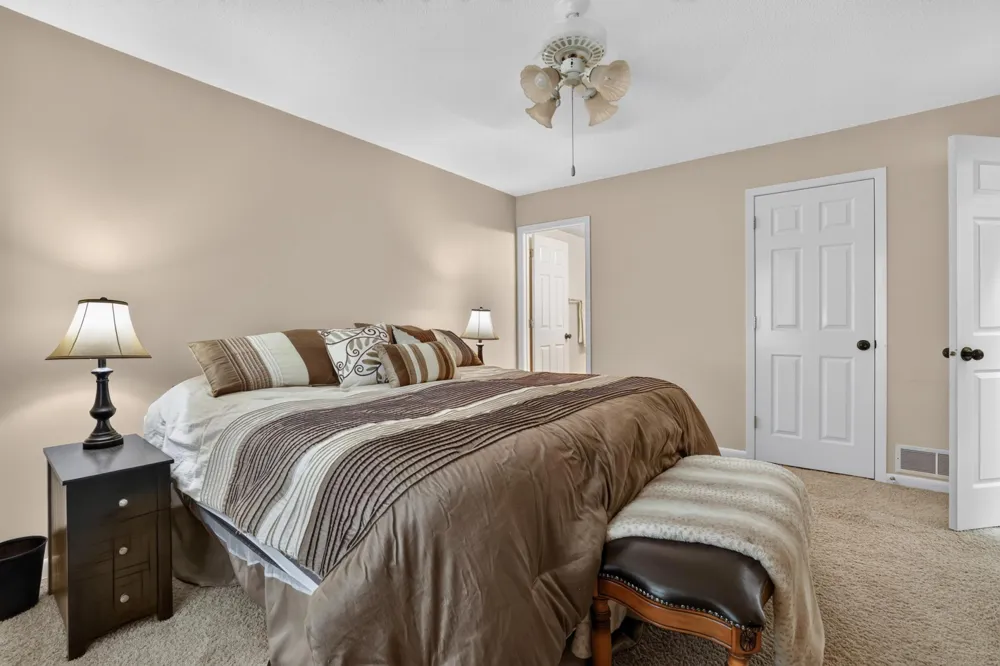 2408 Viola Heights Drive NE Rochester, MN 55906