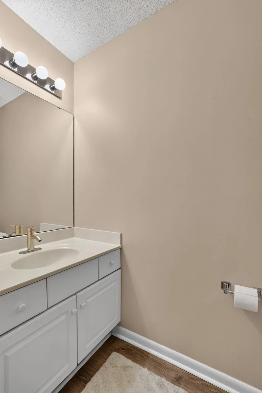 2408 Viola Heights Drive NE Rochester, MN 55906