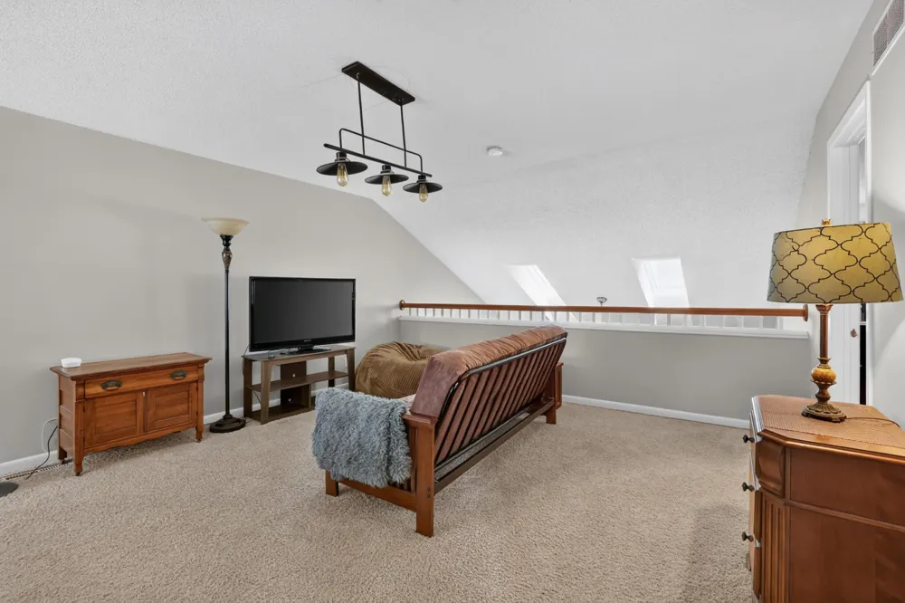 2408 Viola Heights Drive NE Rochester, MN 55906