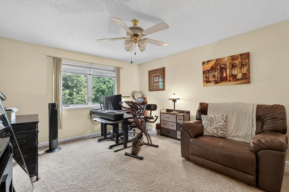 2408 Viola Heights Drive NE Rochester, MN 55906